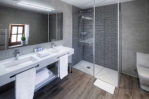 Bathroom, Superior Room