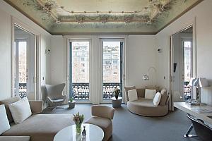 Huge apartment