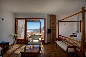 Spacious room
