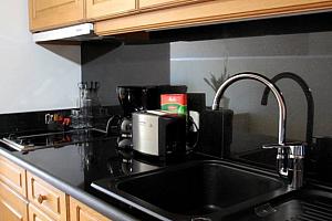Suite, kitchen