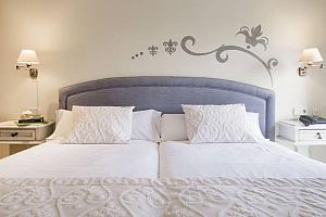 Double or twin beds