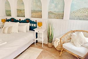 Double room with patio