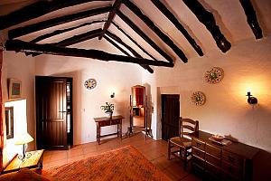 Puerta Secreta room