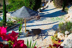 Sunshade and lounger