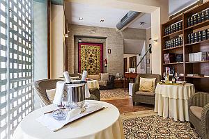 Hotel La Casa del Maestro, Seville