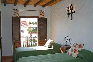 Posada La Plaza village hotel