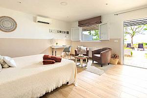 Suite in the garden