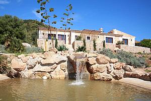 Son Siurana waterfall pond
